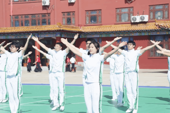 1AE346F4A34B7758A0C1DF5D662_389A92B5_19323