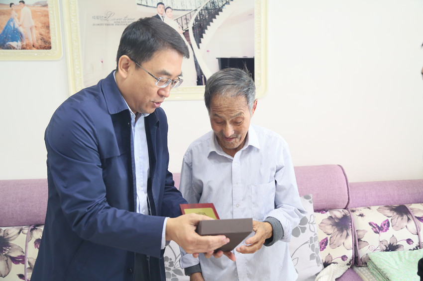 5515171D9324876E2C56E2536D6_F08B9A68_1CAAC.jpg?e=