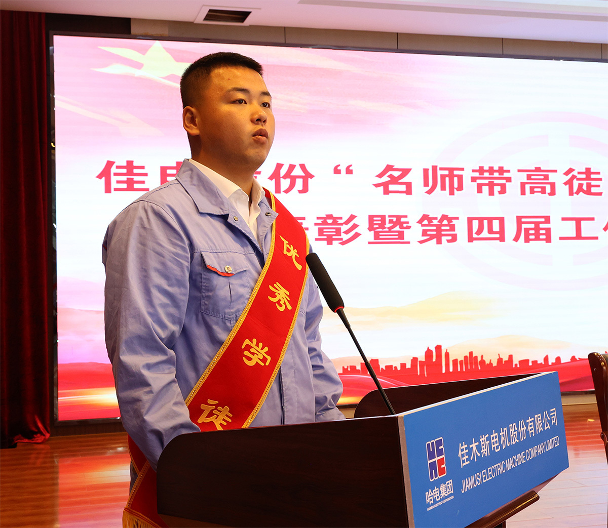 B40888DA5660DF18EA2E431AB90_65E1A225_63FB8.jpg?e=